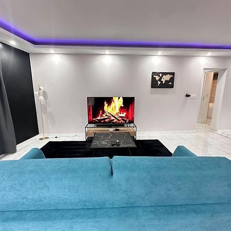 E Servagnat T3 Luxe Avec Sauna Jacuzzi Et Hammam Épernay Buitenkant foto