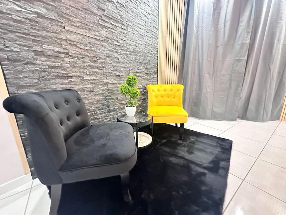 E Servagnat T3 Luxe Avec Sauna Jacuzzi Et Hammam Épernay Buitenkant foto