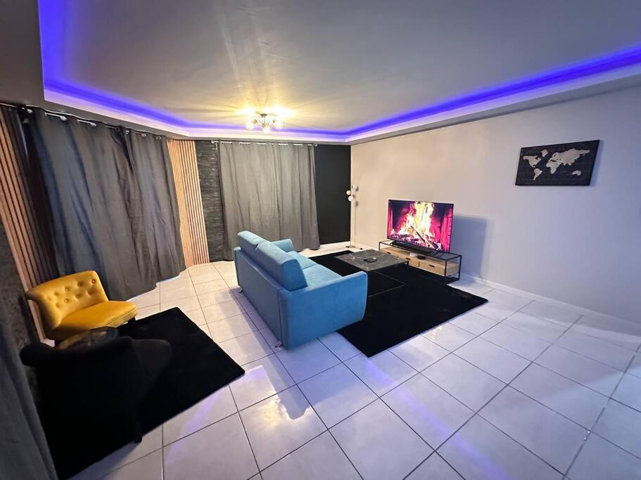 E Servagnat T3 Luxe Avec Sauna Jacuzzi Et Hammam Épernay Buitenkant foto