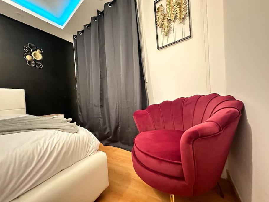 E Servagnat T3 Luxe Avec Sauna Jacuzzi Et Hammam Épernay Buitenkant foto
