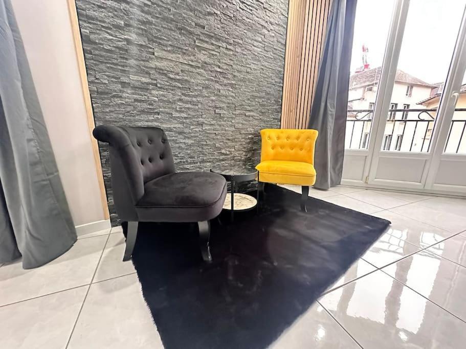 E Servagnat T3 Luxe Avec Sauna Jacuzzi Et Hammam Épernay Buitenkant foto