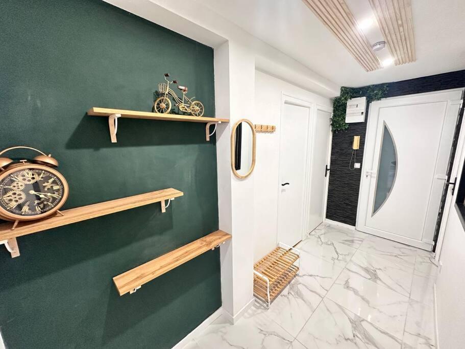 E Servagnat T3 Luxe Avec Sauna Jacuzzi Et Hammam Épernay Buitenkant foto