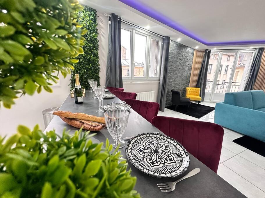 E Servagnat T3 Luxe Avec Sauna Jacuzzi Et Hammam Épernay Buitenkant foto